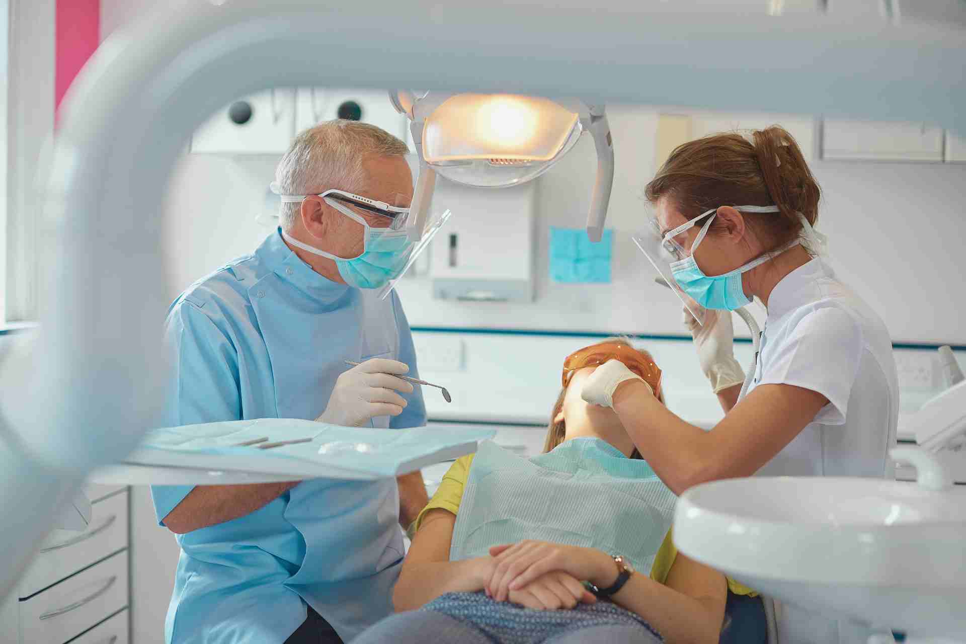 Dentist in Roanoke, IN